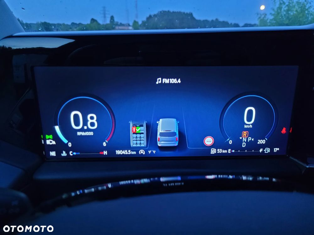 Ford Tourneo Custom L1H1 VA Autm Titanium - 21