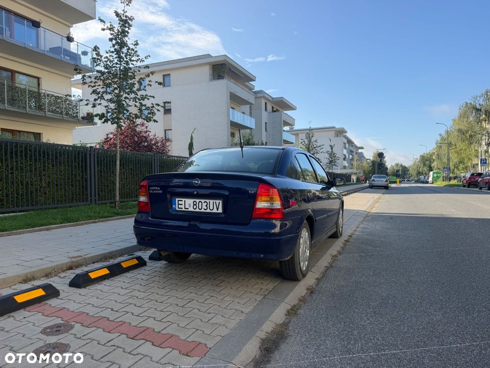 Opel Astra - 3