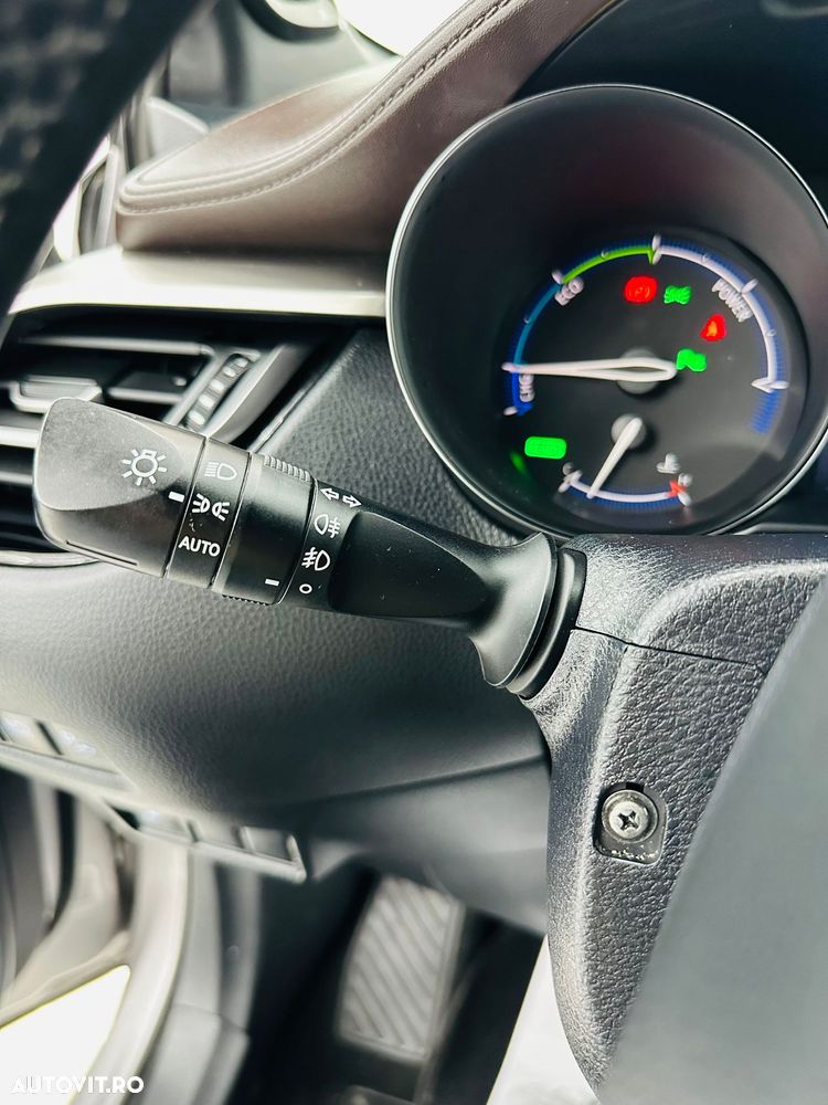 Toyota C-HR - 29