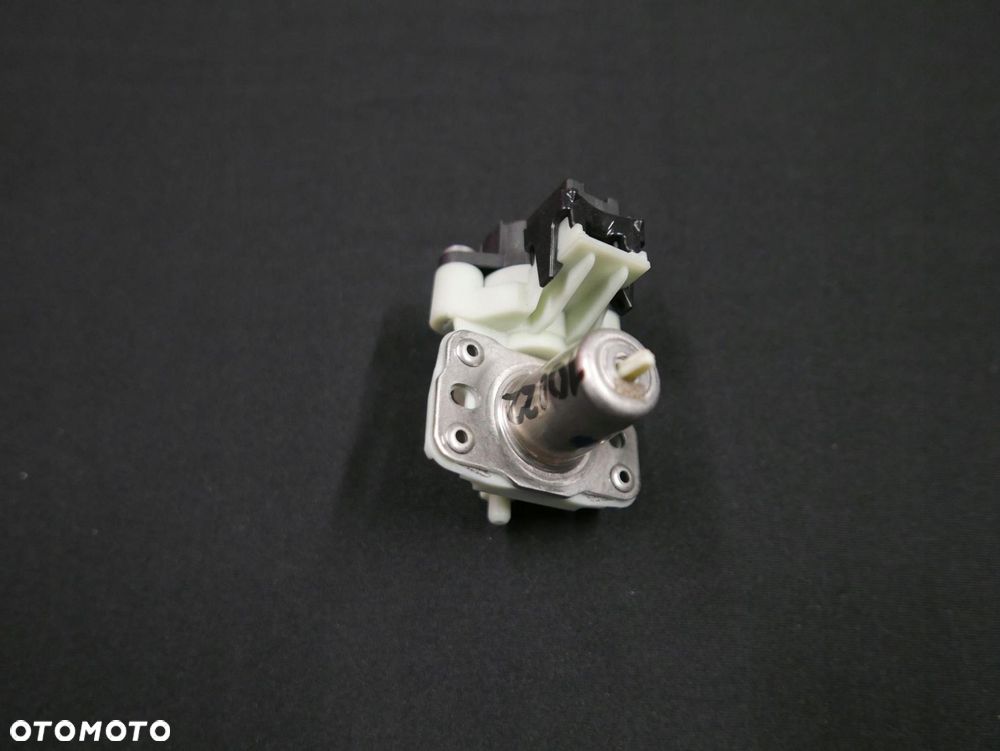 bmw f39 f48 g01 g30 czujnik adblue 98001757 - 2