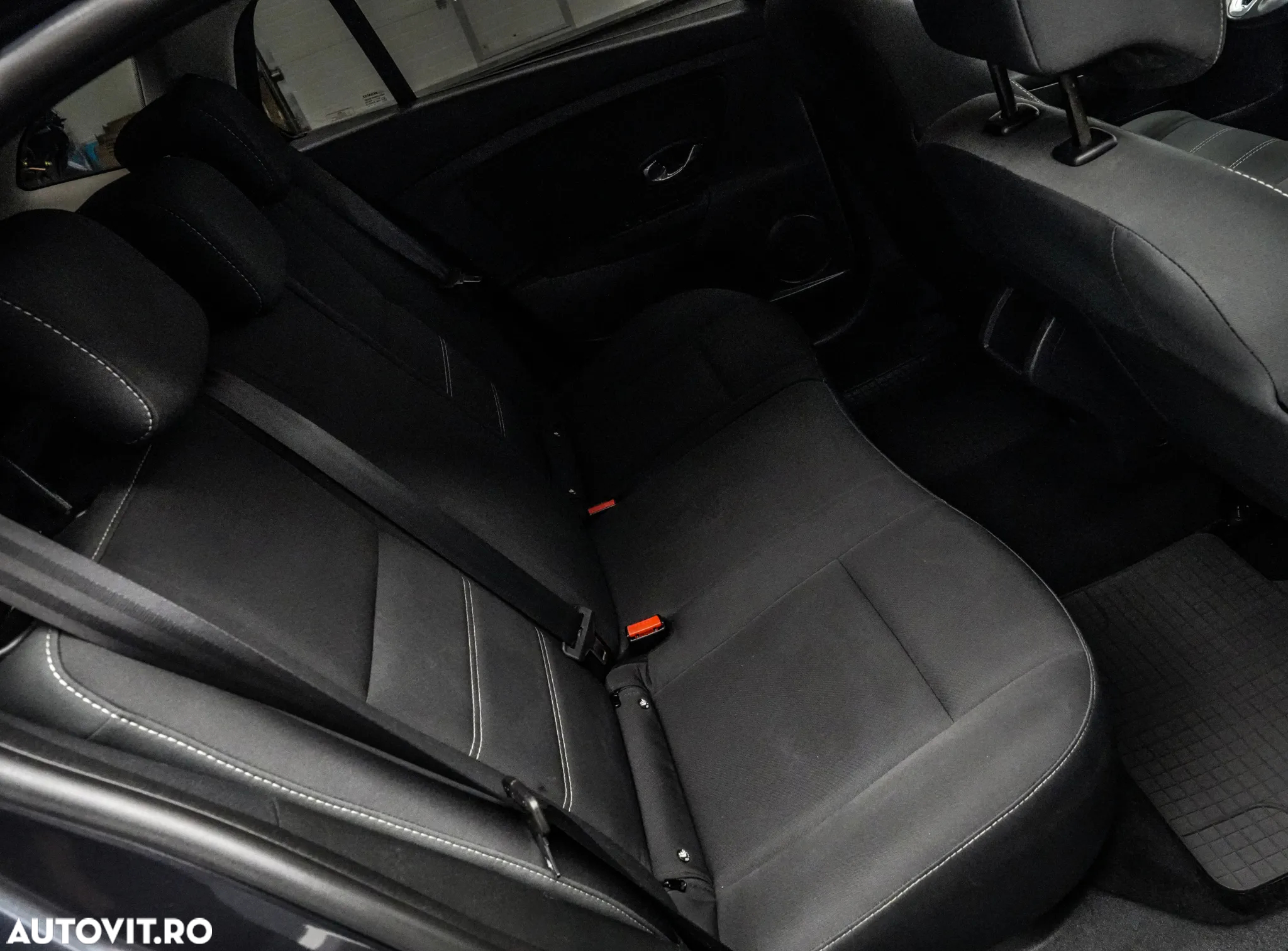 Renault Megane 1.5 dCi Expression - 16