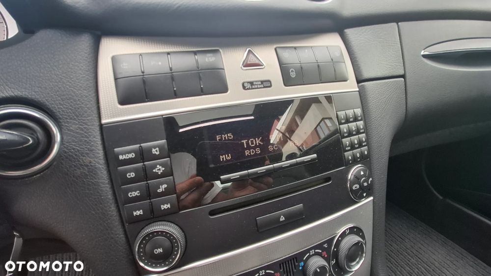 Mercedes-Benz CLK - 21