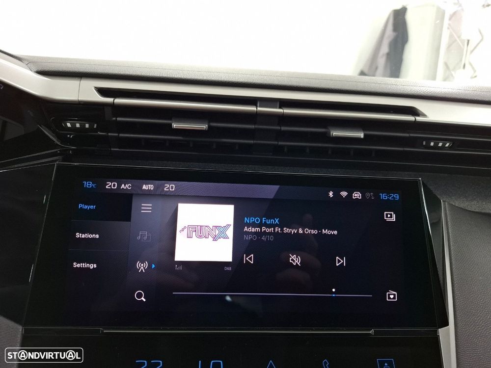 Peugeot 408 HYBRID 136 e-DSC6 Allure - 9