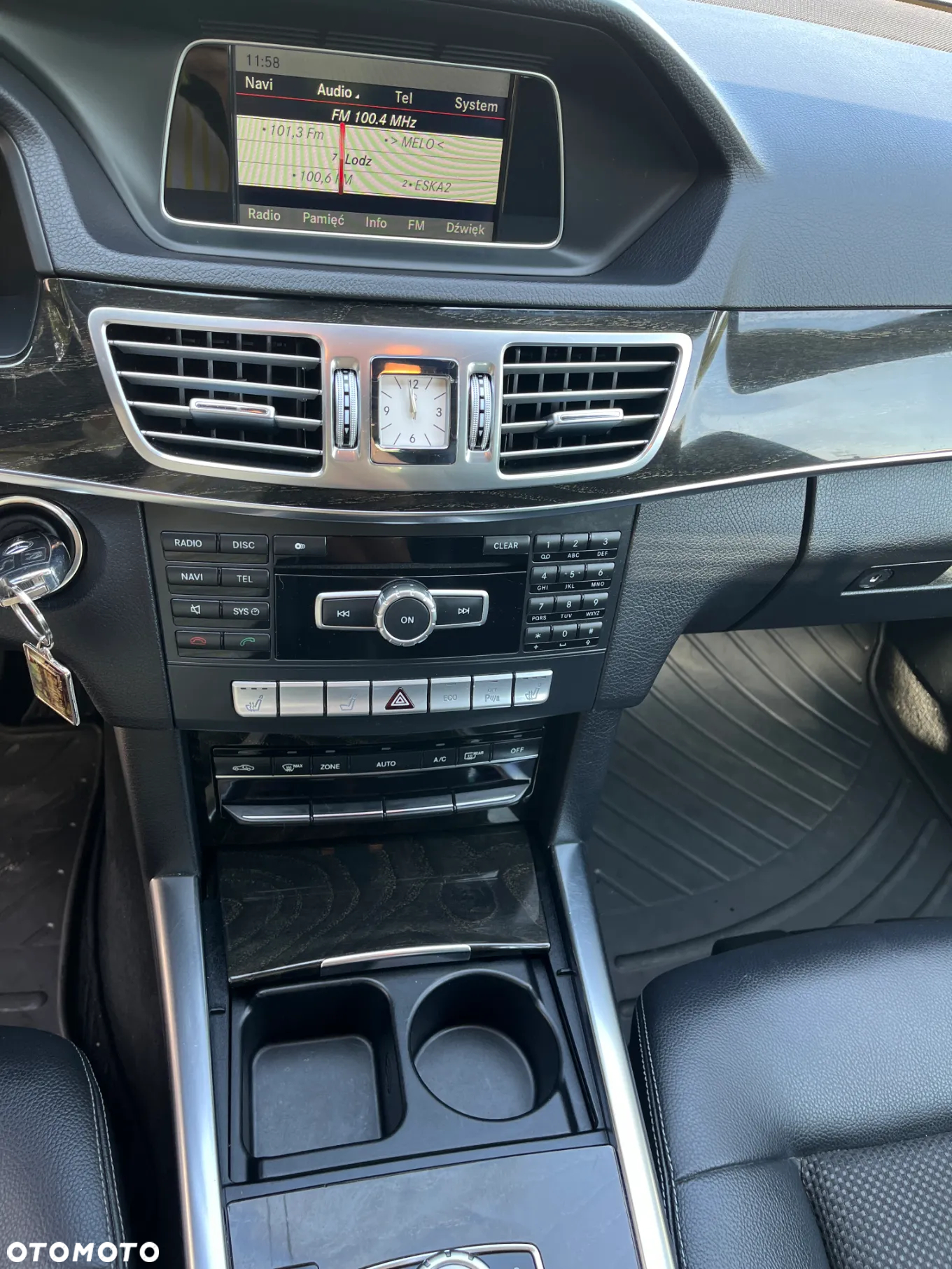 Mercedes-Benz Klasa E 200 CDI DPF BlueEFFICIENCY Automatik Elegance - 5