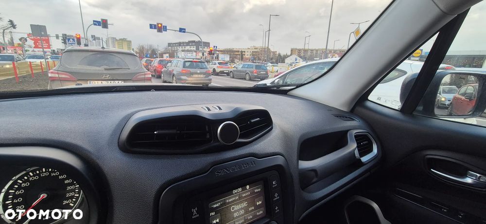 Jeep Renegade 1.6 E-TorQ Longitude FWD - 3