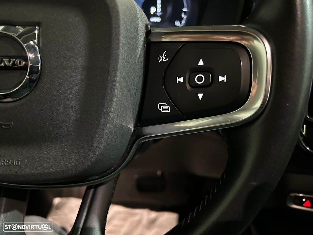 Volvo XC 40 1.5 T5 PHEV Inscription - 32