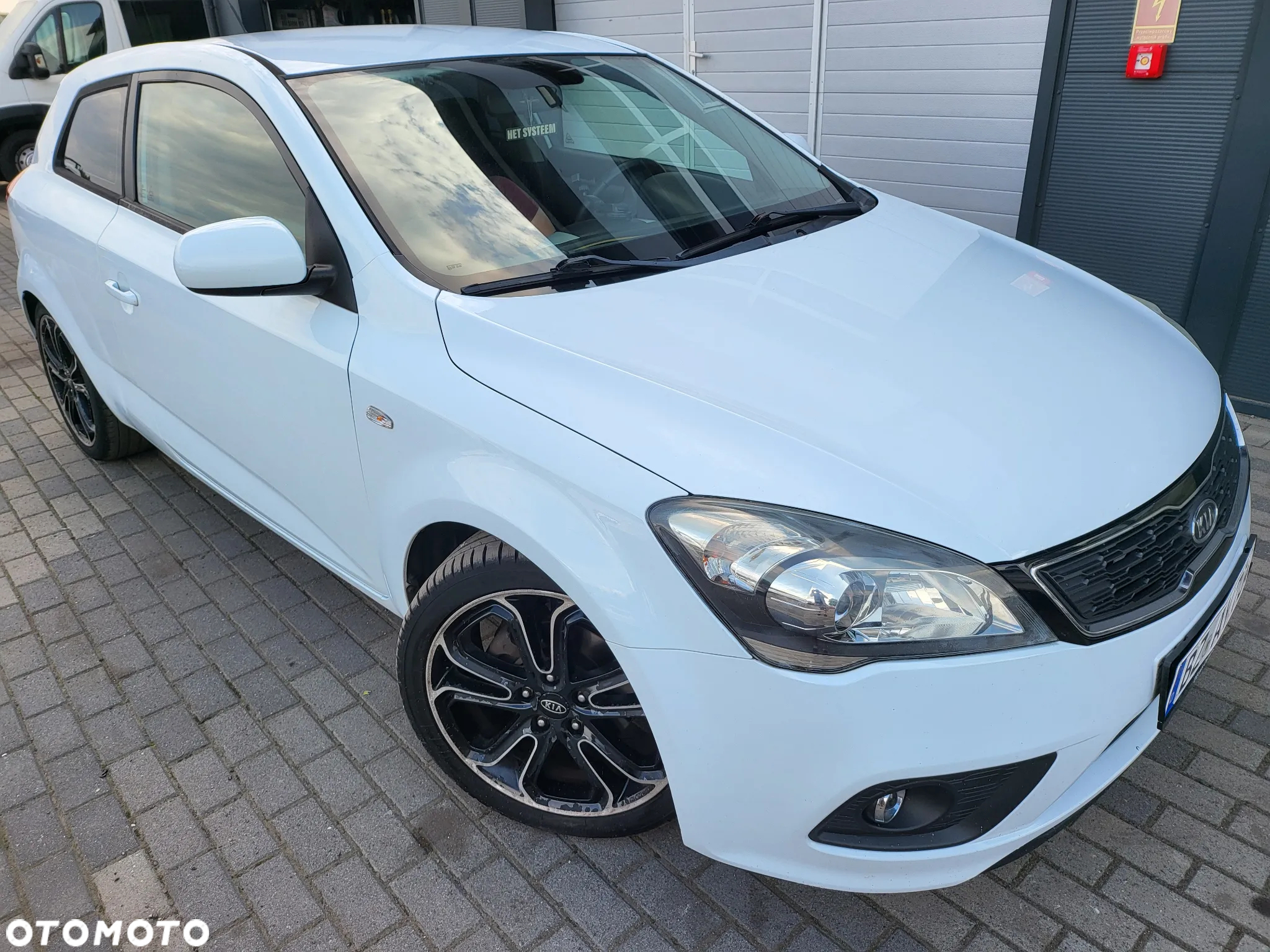 Kia ProCeed Pro_cee'd 1.6 crdi L Euro2012 - 27