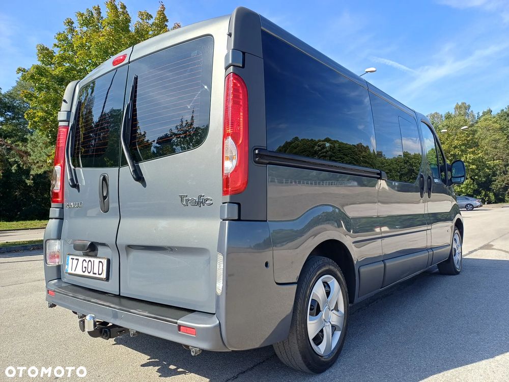 Renault Trafic Passenger Pack Clim - 12