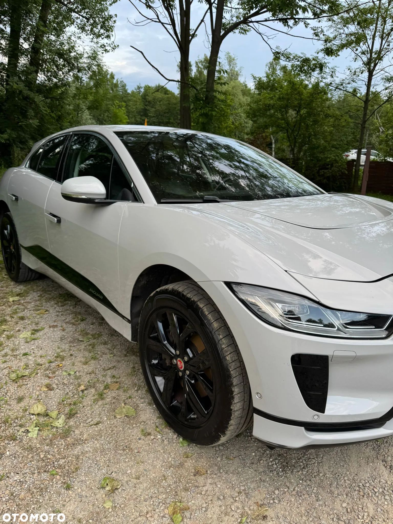 Jaguar I-Pace EV400 90kWh AWD R-Dynamic SE - 1