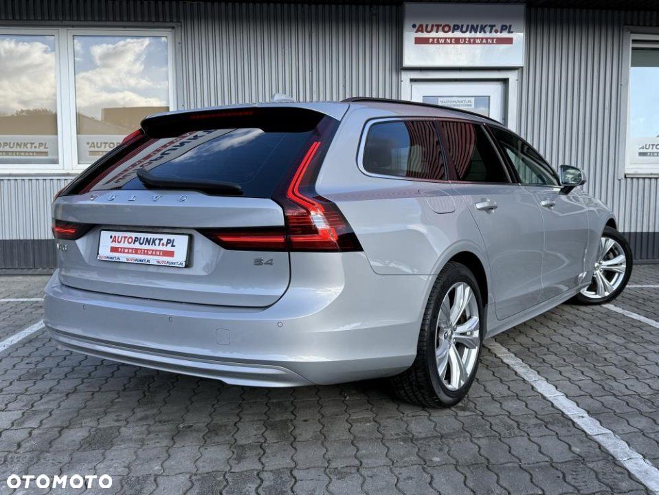 Volvo V90 - 5