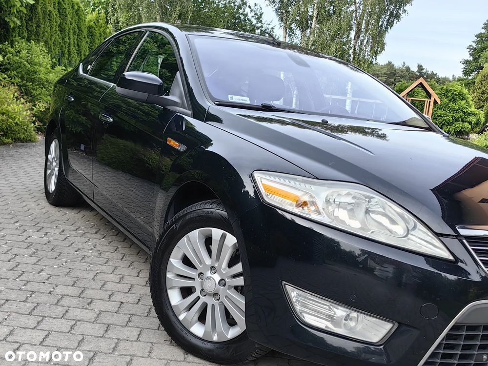 Ford Mondeo 1.8 TDCi Ghia - 27