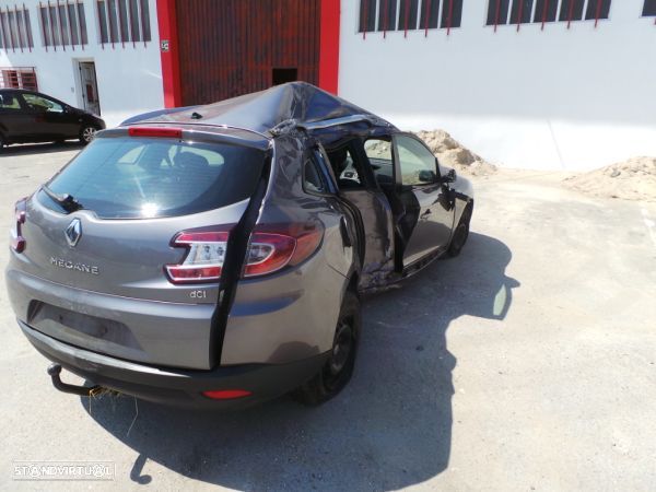 Para Peças Renault Megane Iii Grandtour (Kz0/1) - 4