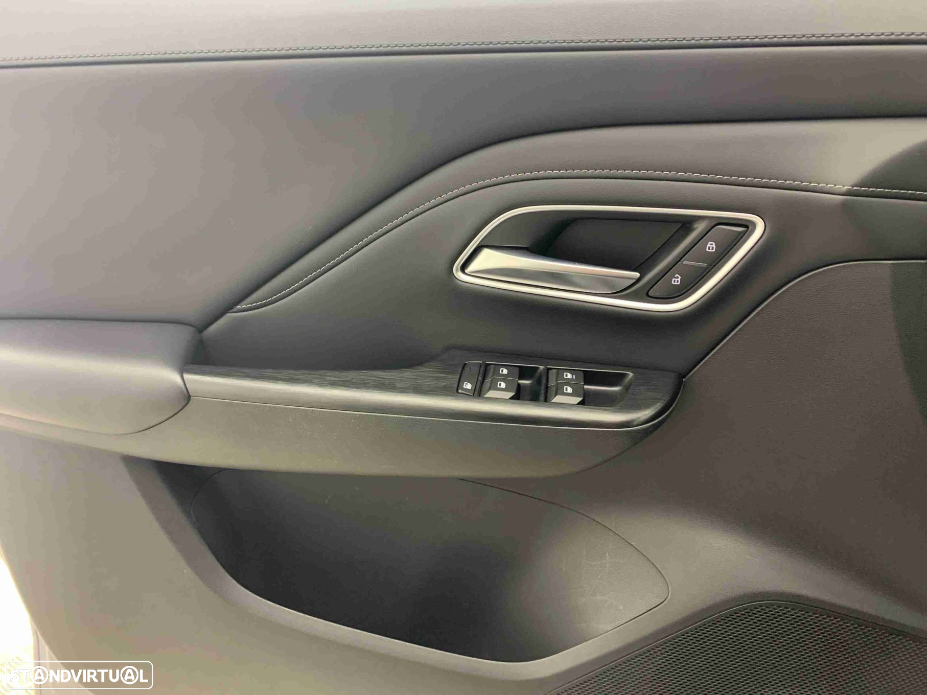 MG ZS 1.5 Hybrid+ Luxury - 23