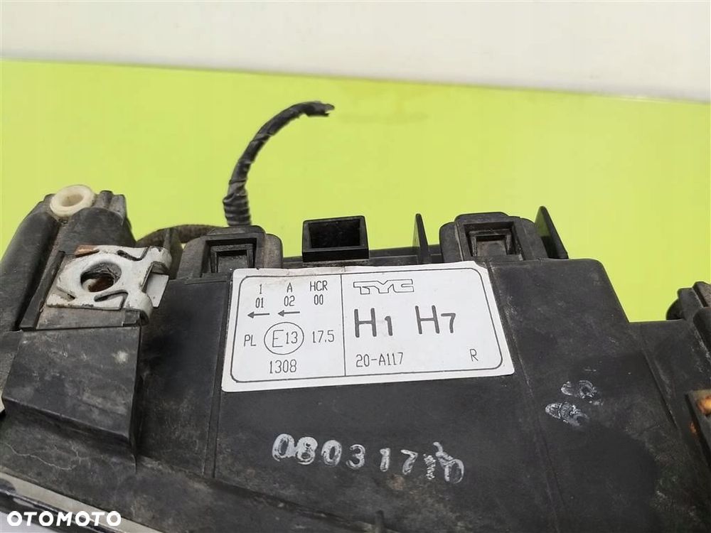 Reflektor lampa przód prawa Audi A3 8L 2000-2003 LIFT TYC 20A117 - 2