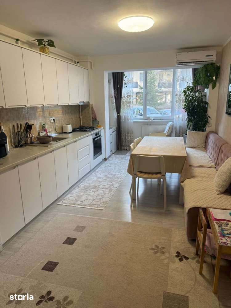 Apartament cu 3 camere , parter inalt,parcare inclusa — fotografia 1