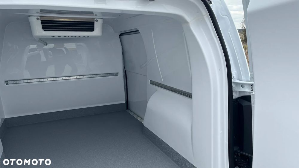 Renault KANGOO VAN - 3