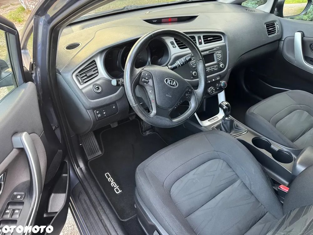 Kia Ceed - 17
