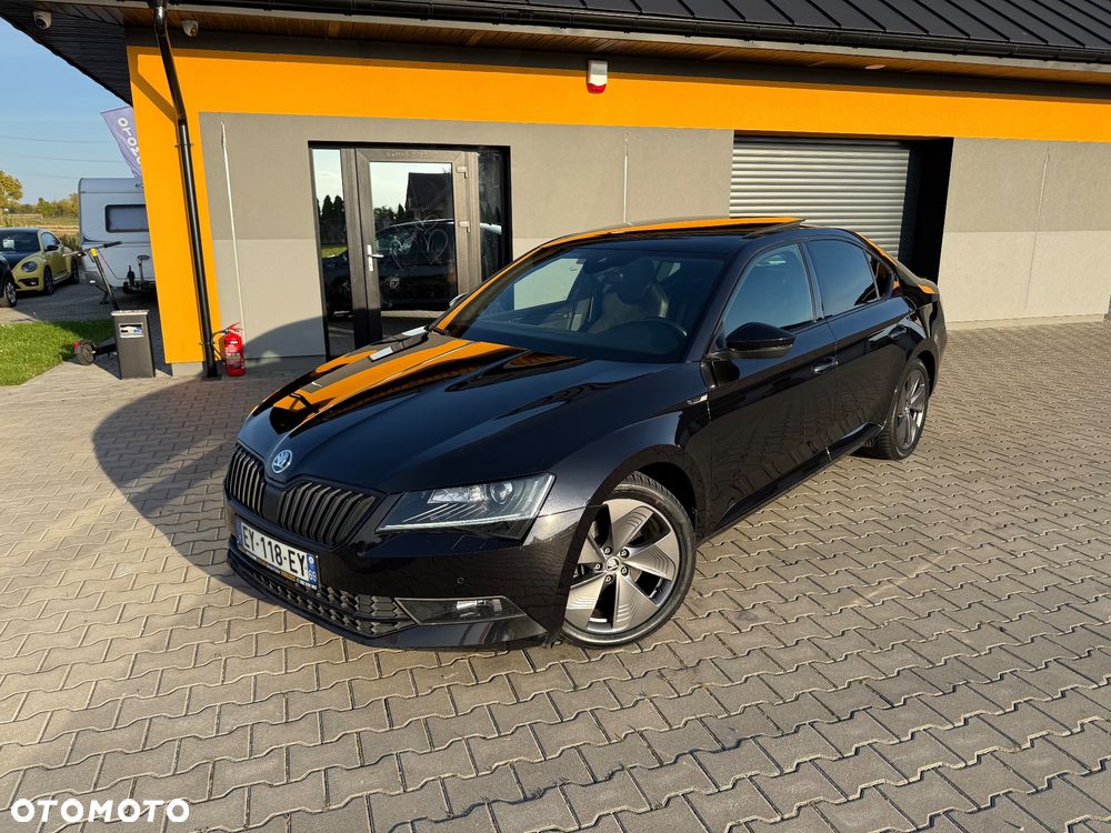 Skoda Superb 2.0 TDI Sportline DSG - 1