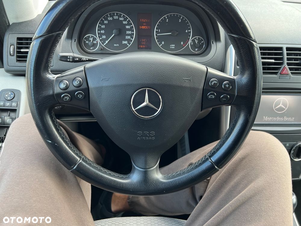 Mercedes-Benz Klasa A 180 CDI Autotronic Avantgarde - 11