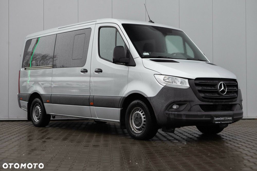 Mercedes-Benz Sprinter - 4