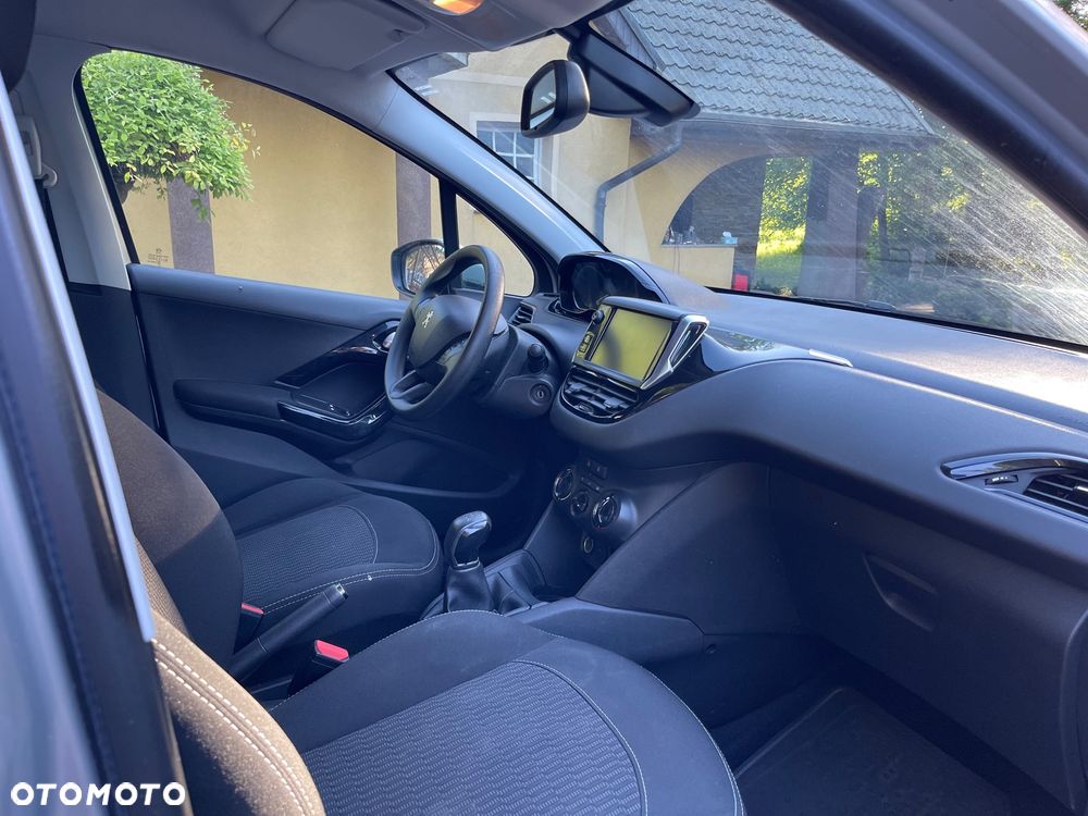 Peugeot 208 82 VTI Active - 12
