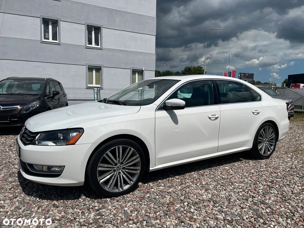 Volkswagen Passat - 10