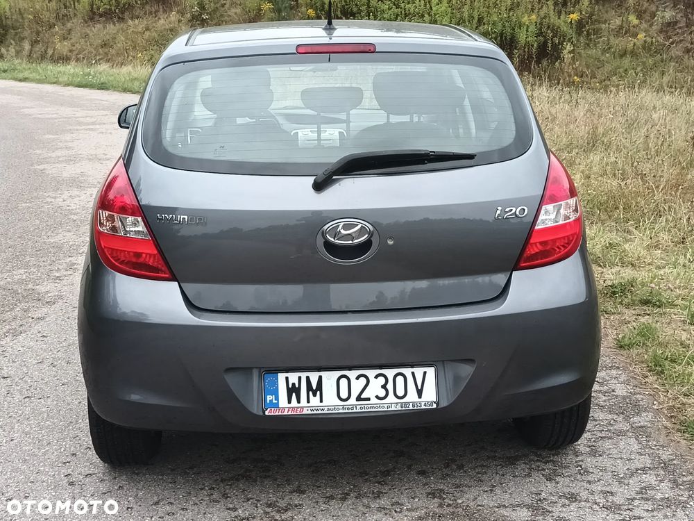 Hyundai i20 - 15