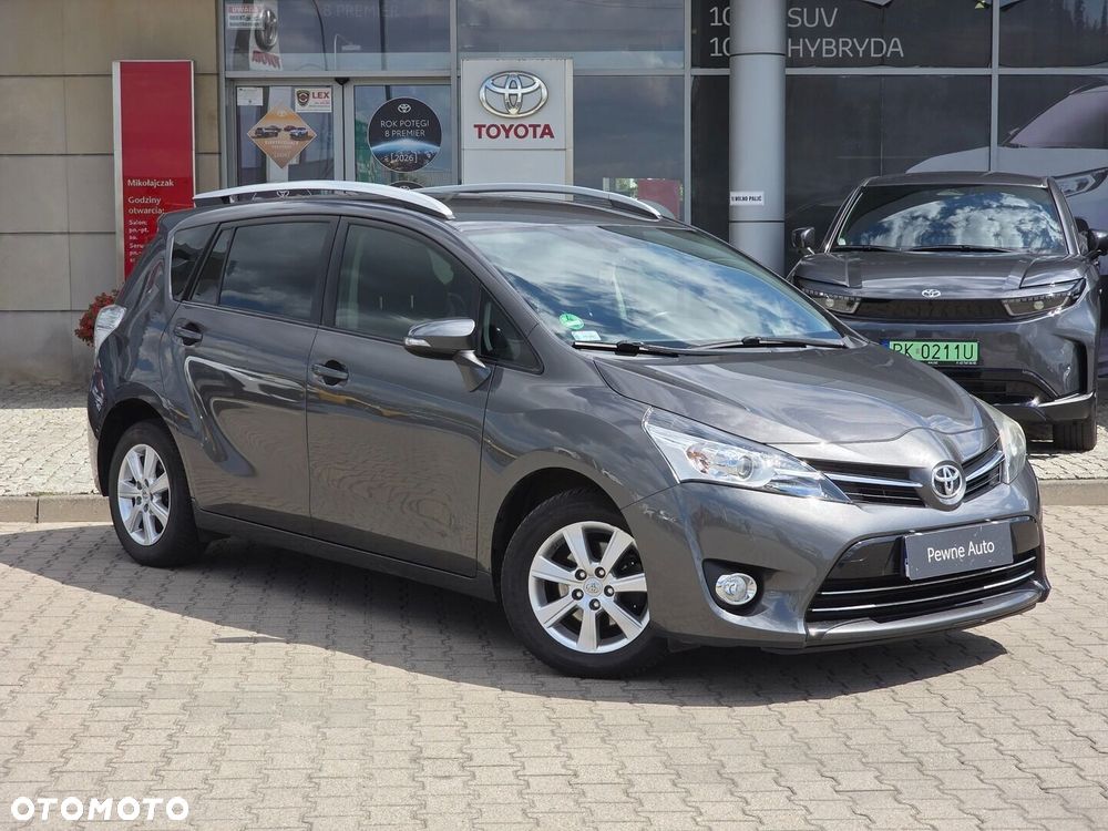 Toyota Verso - 1