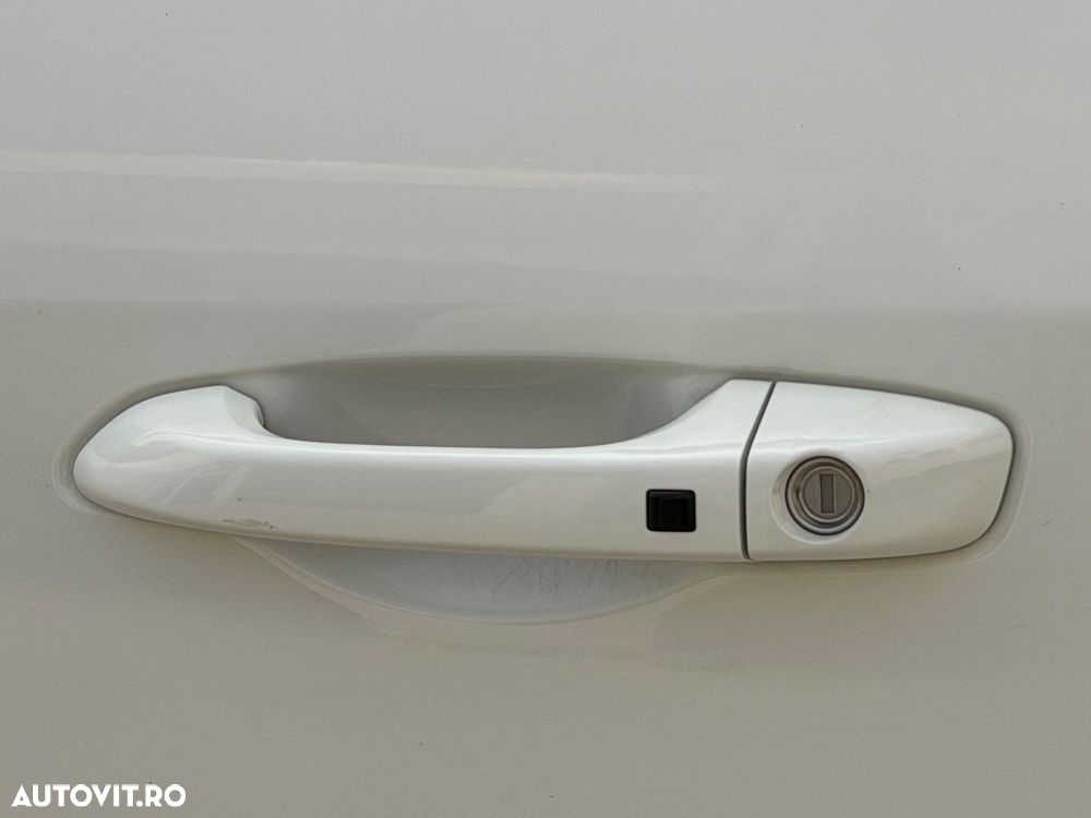 SsangYong Tivoli e-XDi 160 2WD Quartz - 29