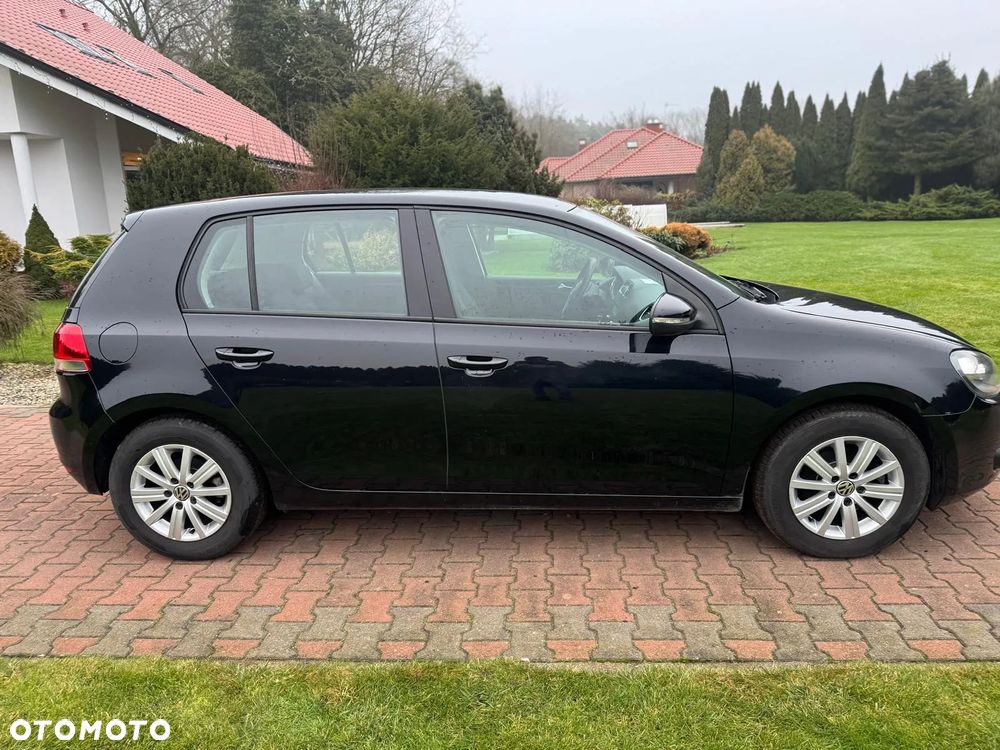 Volkswagen Golf 1.6 TDI BlueMotion Technology Comfortline - 13