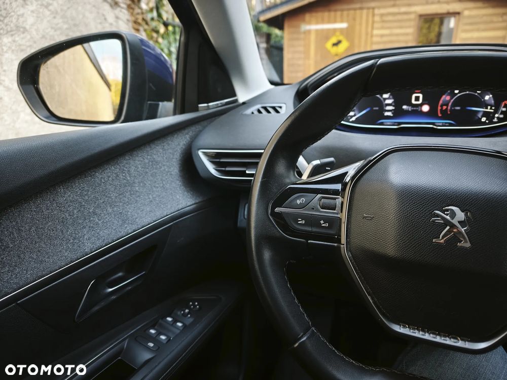 Peugeot 3008 1.6 PureTech GPF Allure S&S EAT8 - 24
