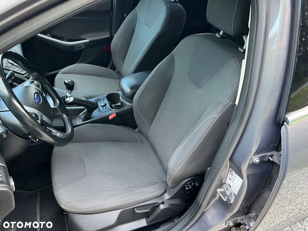 Ford Focus 1.0 EcoBoost STart-Stopp-System TITANIUM - 27