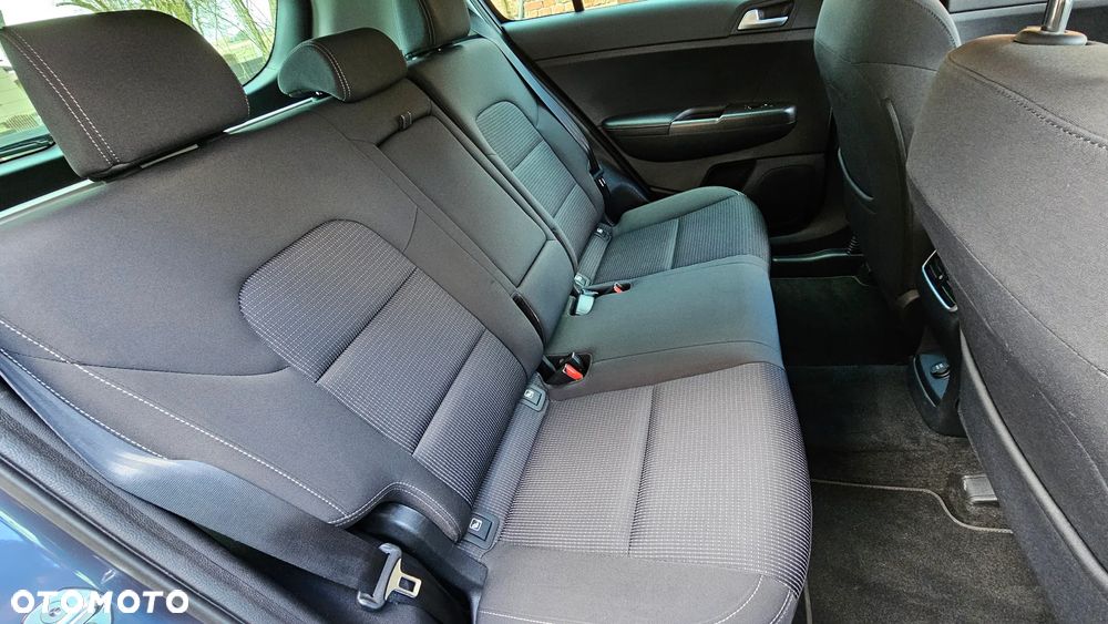 Kia Sportage 1.6 GDI L Business Line Plus 2WD - 11