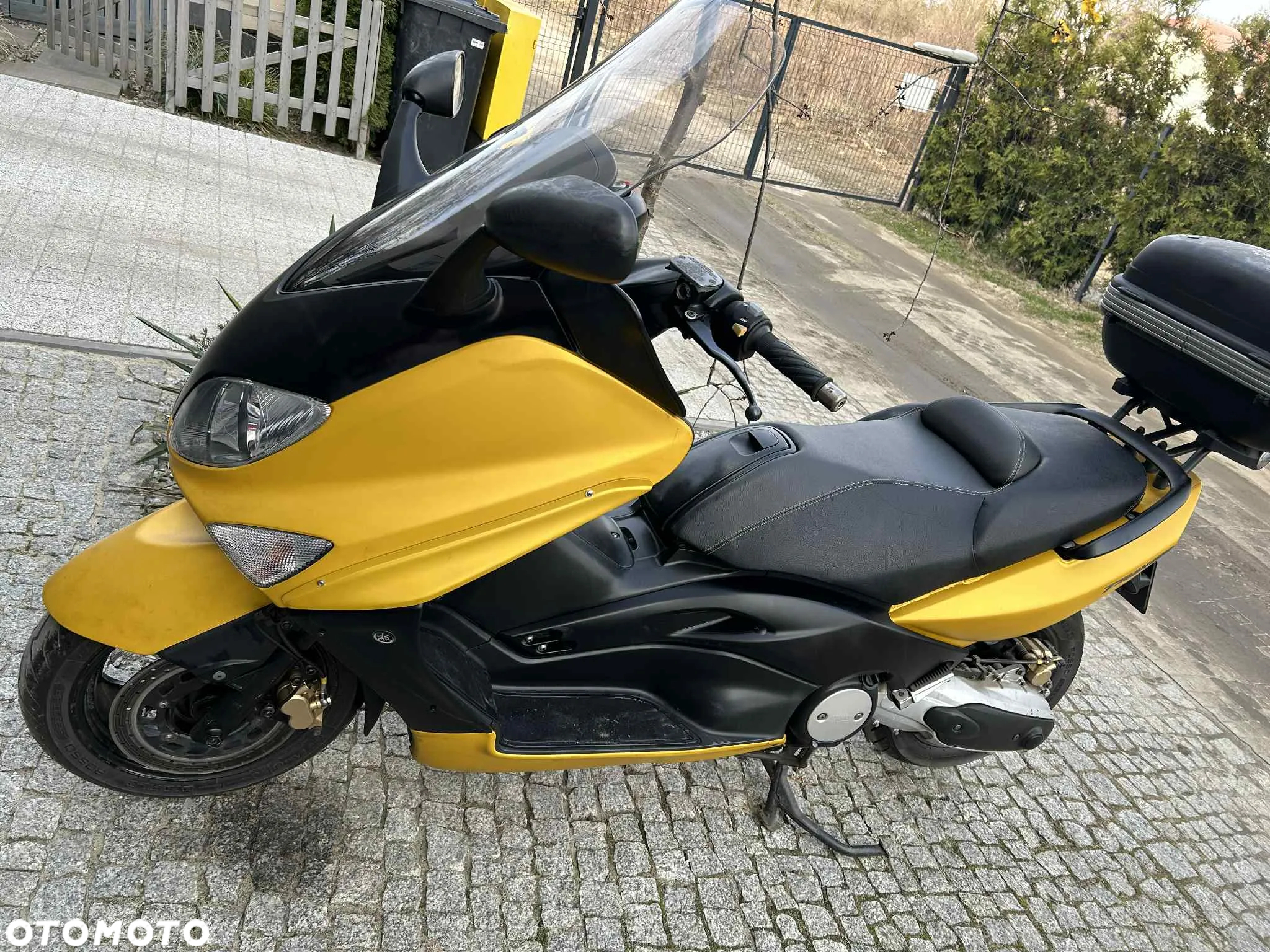 Yamaha Tmax - 5