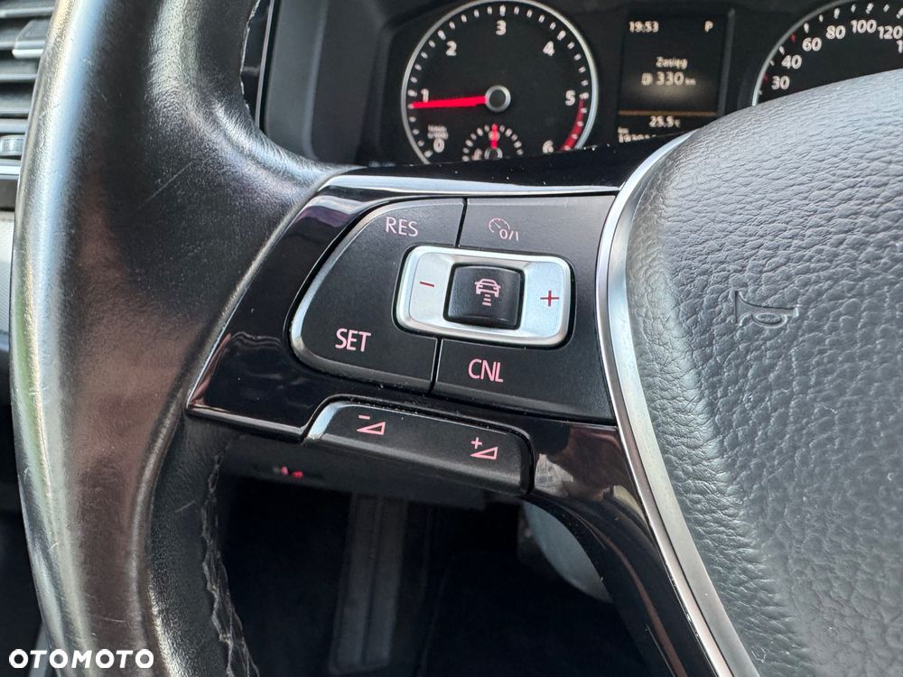 Volkswagen Multivan 2.0 BiTDI L1 Highline DSG - 25