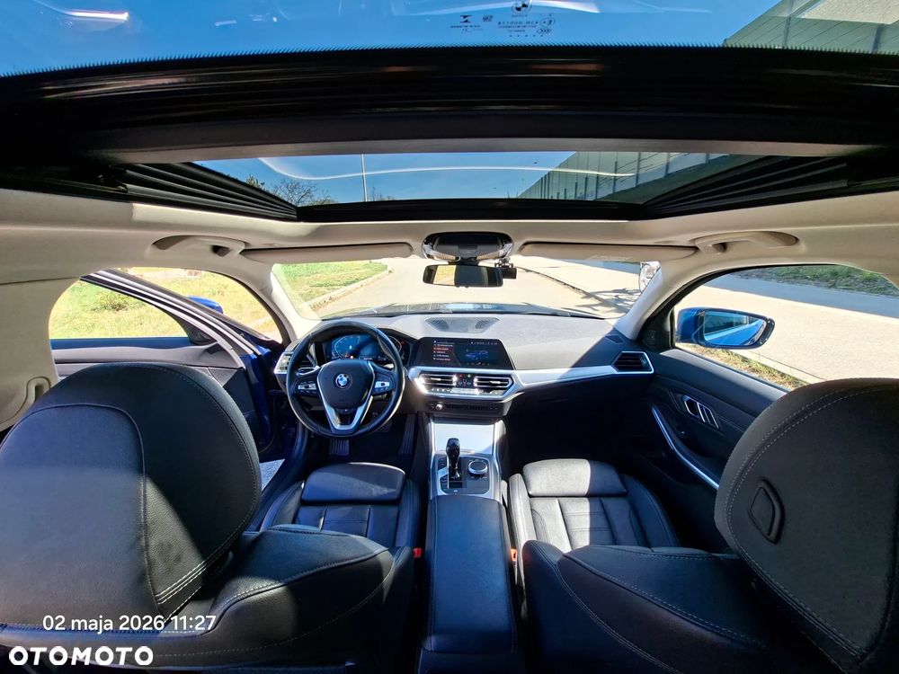 BMW Seria 3 320d xDrive MHEV Luxury Line - 31