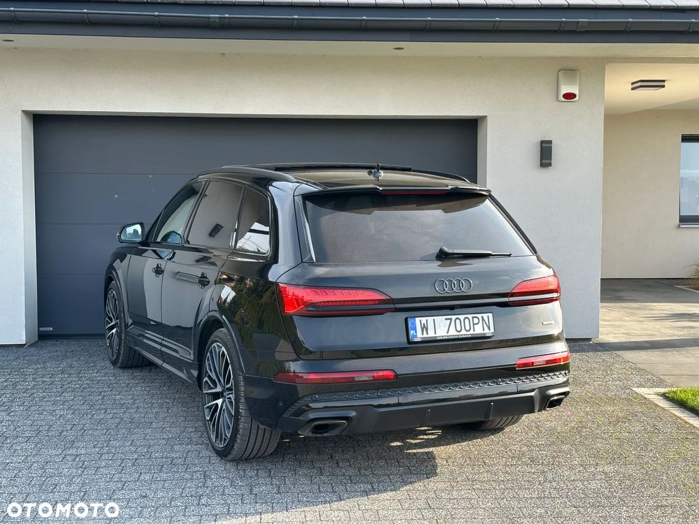 Audi Q7 - 10