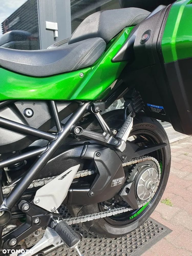 Kawasaki H2 - 9