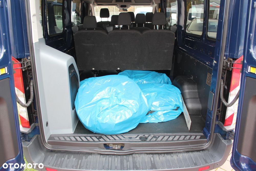 Ford Transit - 9