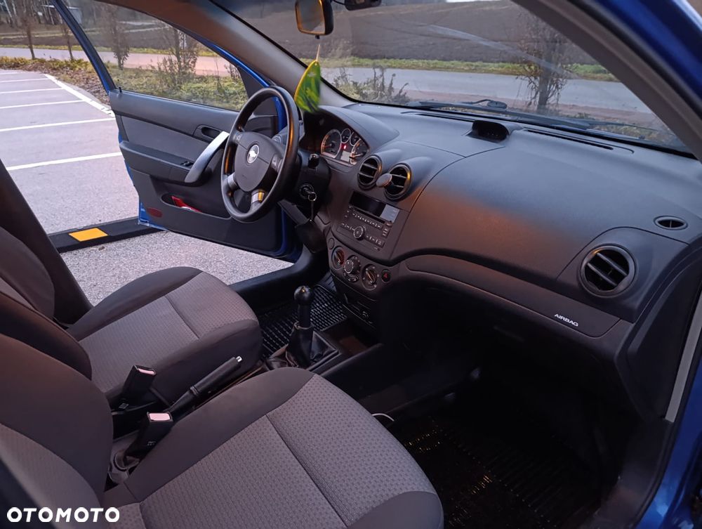 Chevrolet Aveo 1.2 LS - 6