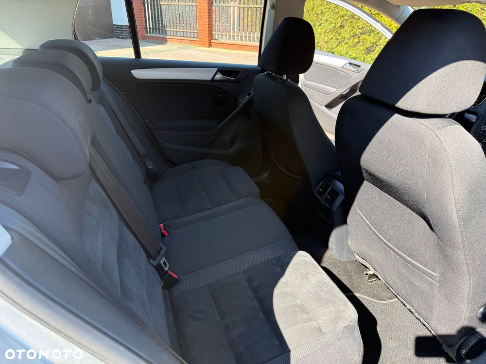 Volkswagen Golf 1.4 TSI Highline - 23