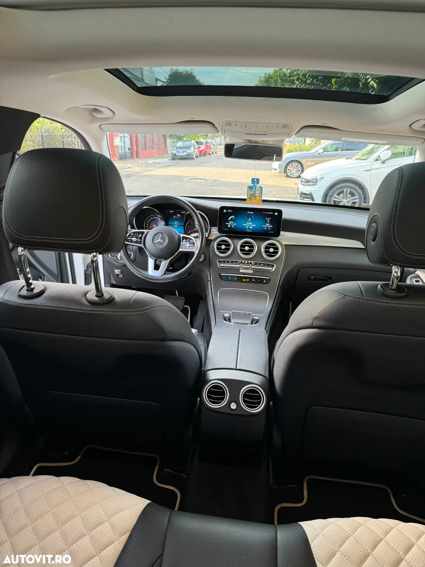 Mercedes-Benz GLC 220 d 4Matic 9G-TRONIC AMG Line - 8