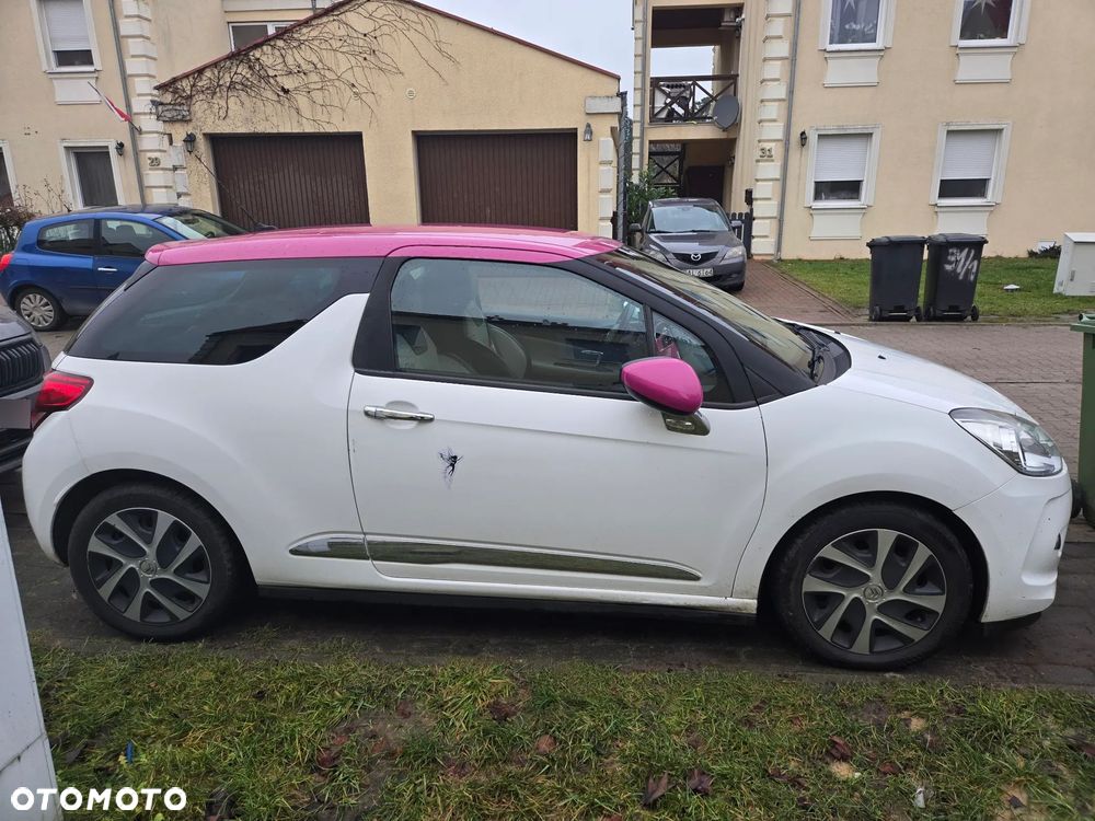 Citroën DS3 e-HDi 90 FAP SoChic - 18