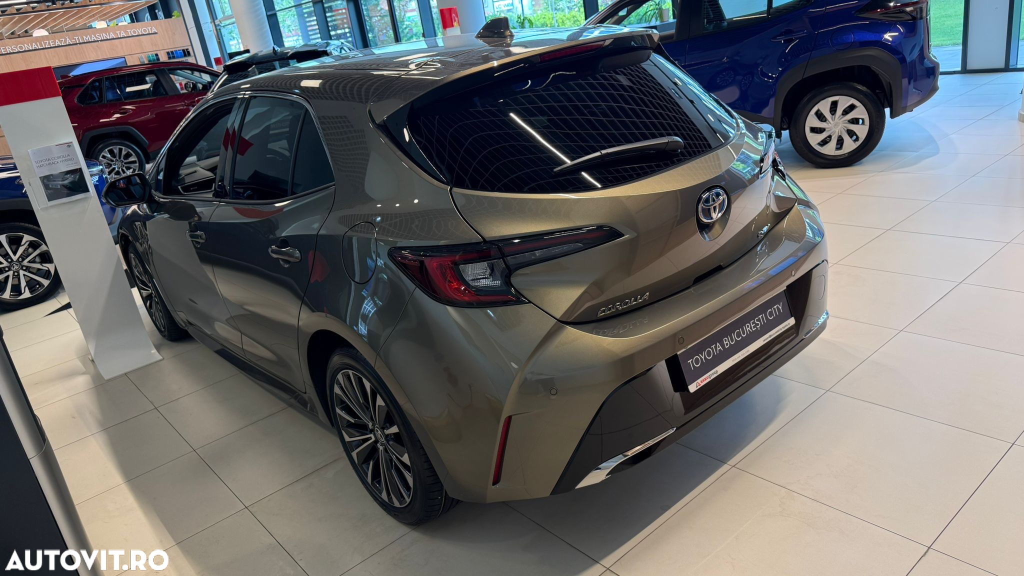 Toyota Corolla 1.8 HSD Dynamic - 5