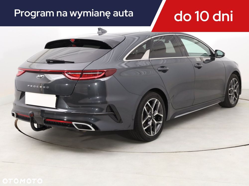 Kia ProCeed - 7