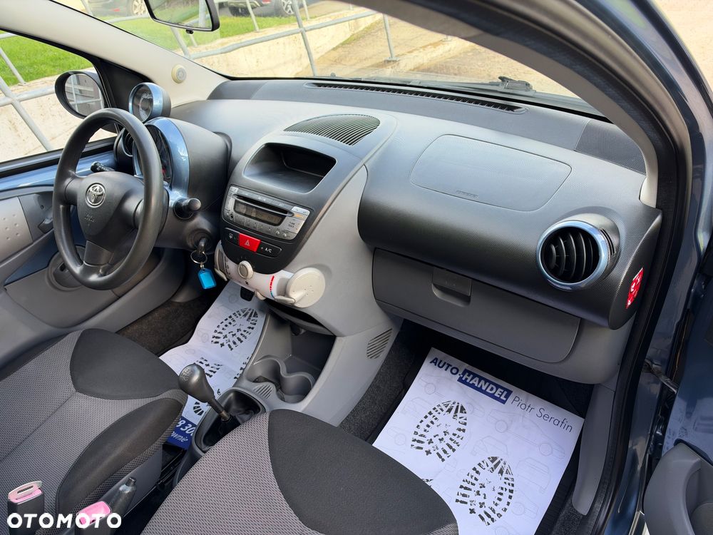 Toyota Aygo - 15