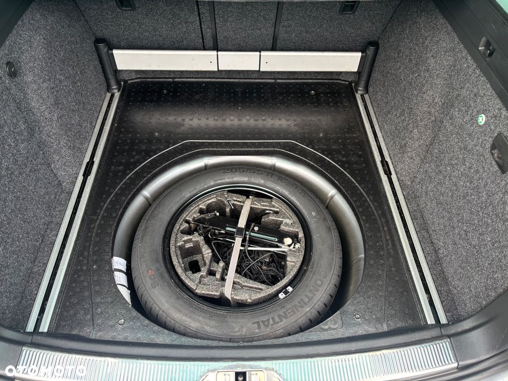 Skoda Superb 2.0 TDI Elegance DSG - 23