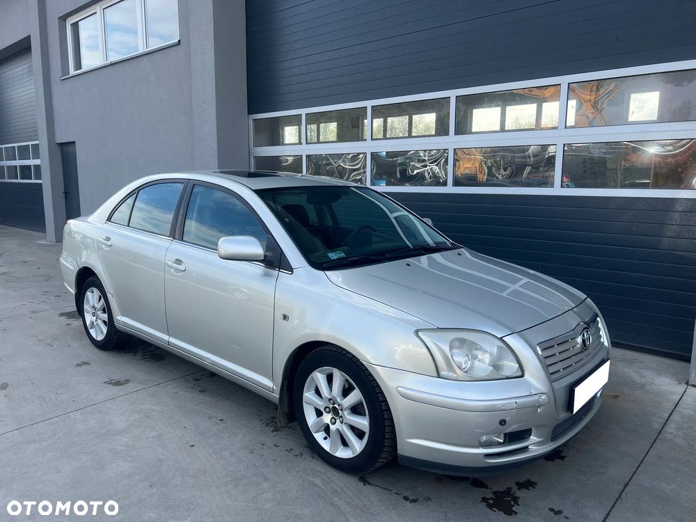 Toyota Avensis - 7