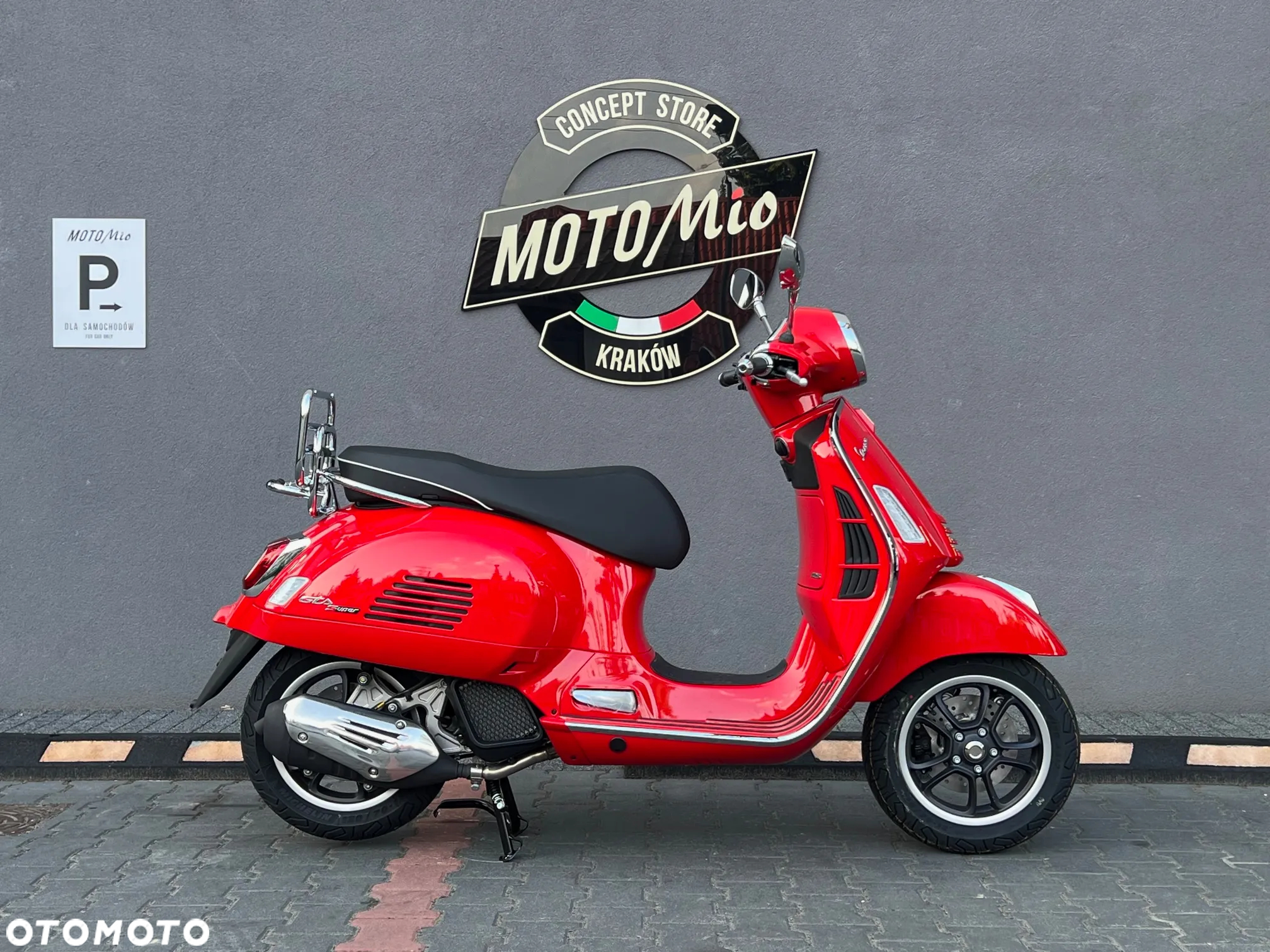 Vespa GTS - 4