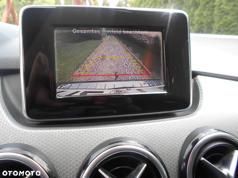 Mercedes-Benz Klasa B 180 BlueEFFICIENCY EDITION 1 - 10